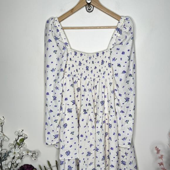 WEWOREWHAT Sammy Asymmetrical Dress Floral Ivory Purple {JJ17} - Picture 5 of 8